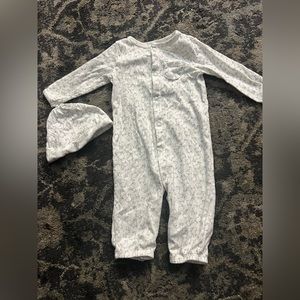 Carters hat and sleeper set